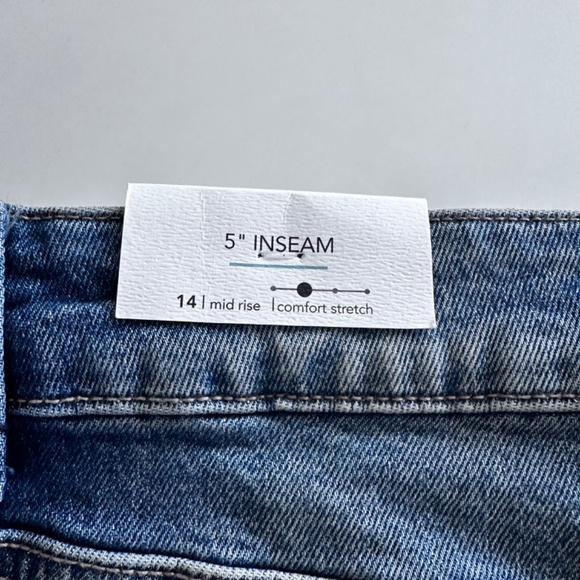 M jeans by Maurice’s - Picture 3 of 3